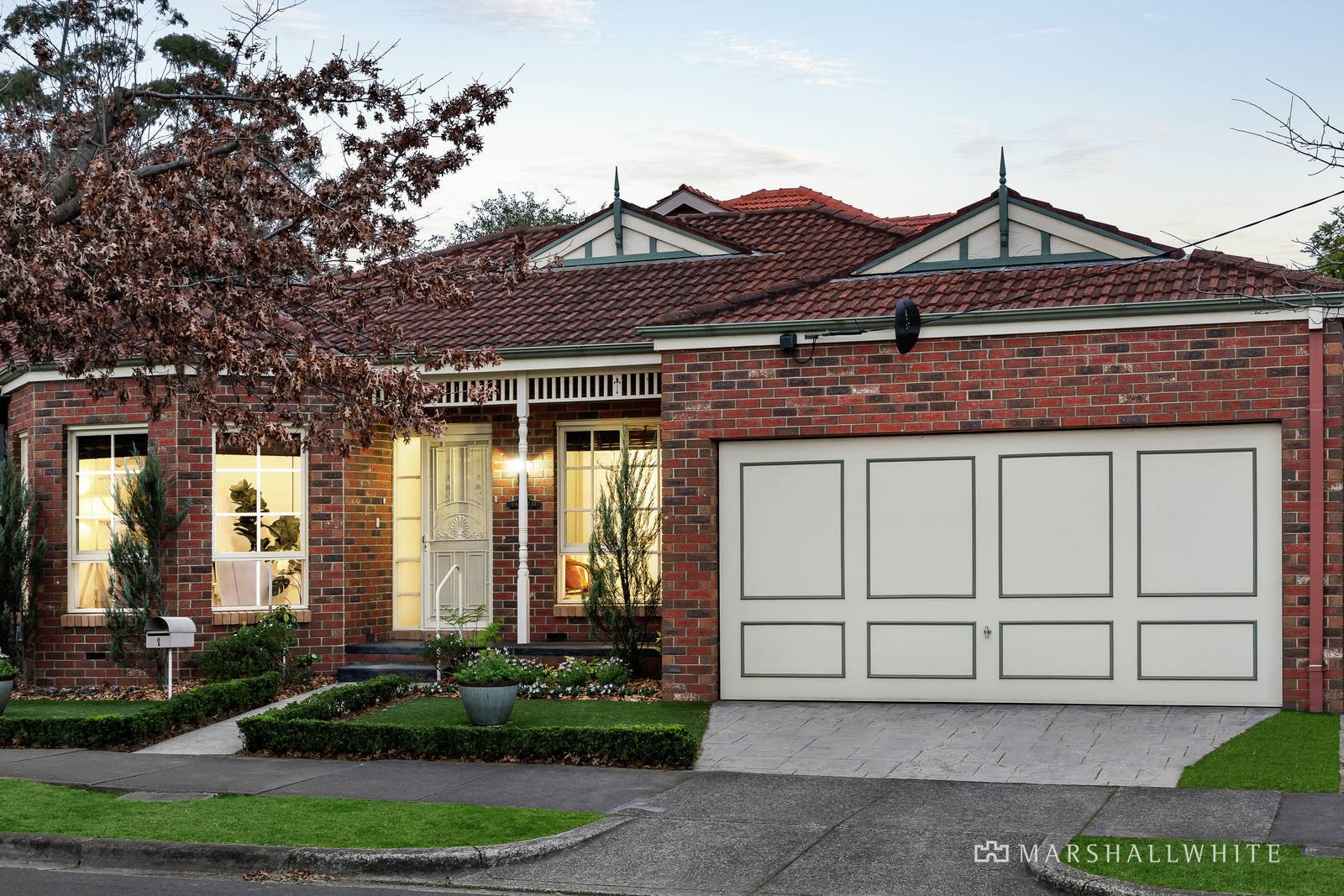 1 Cadow Street, Kew East, VIC