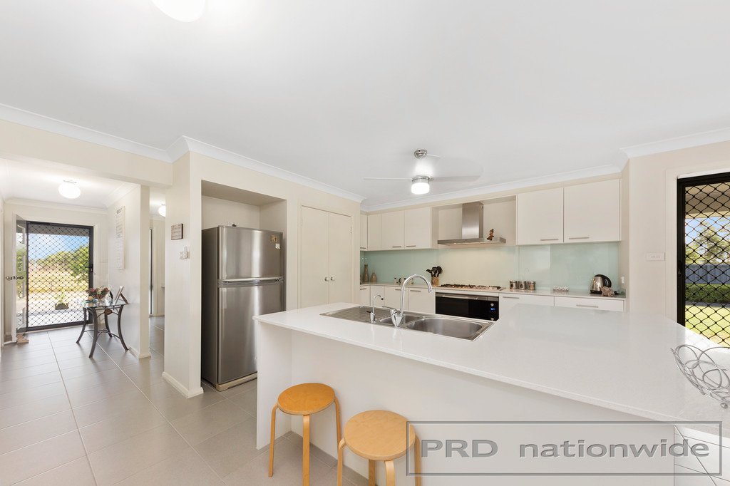 1 Cagney Road RUTHERFORD 8