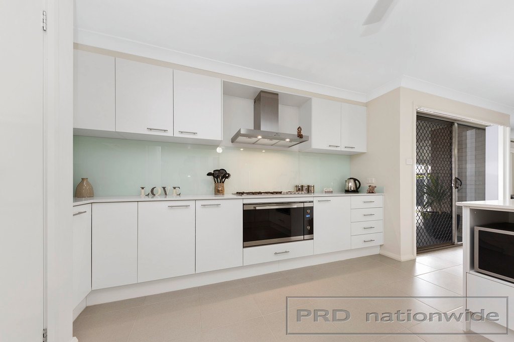 1 Cagney Road RUTHERFORD 9