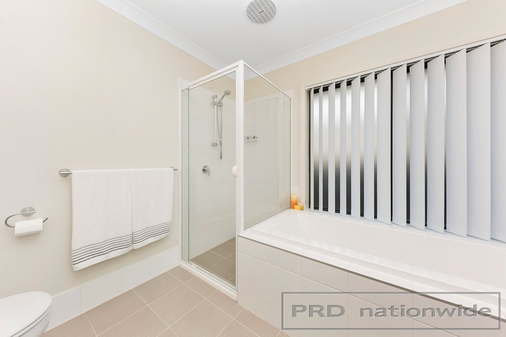 1 Cagney Road RUTHERFORD 17