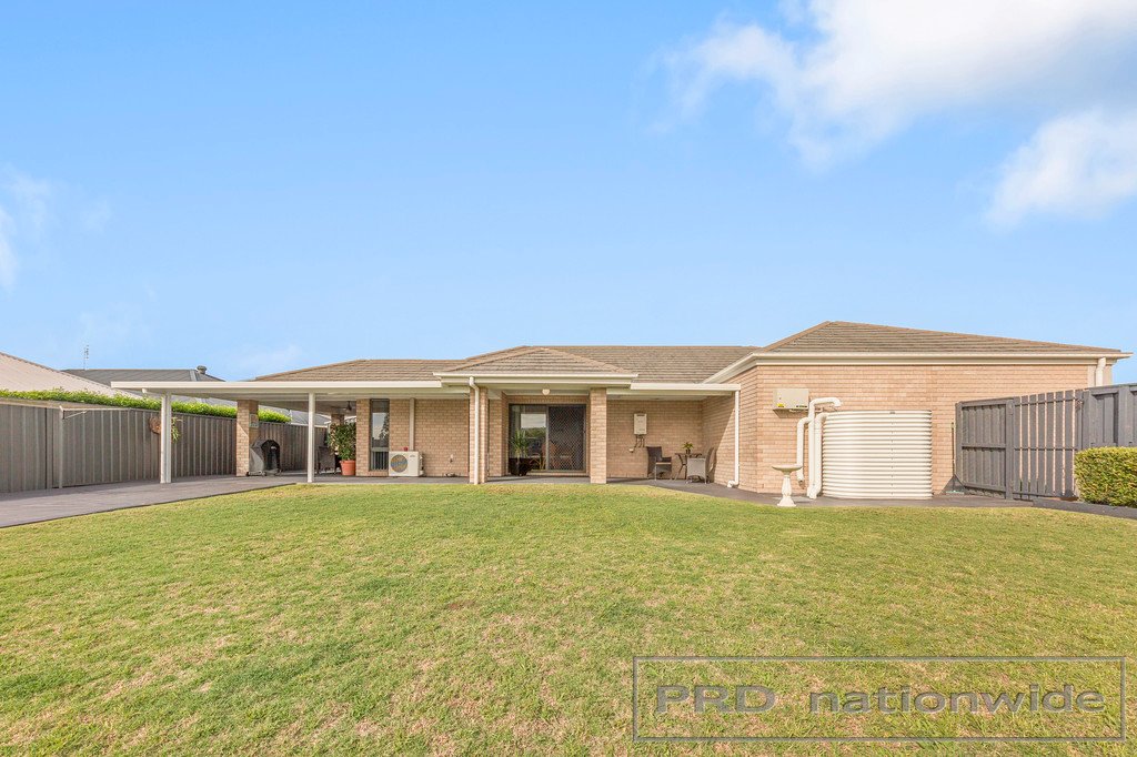 1 Cagney Road RUTHERFORD 19