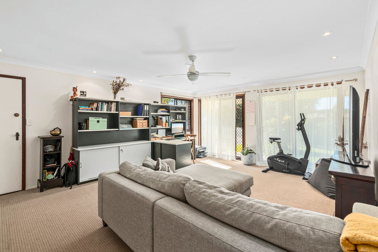 1 Capel Court ELANORA 9