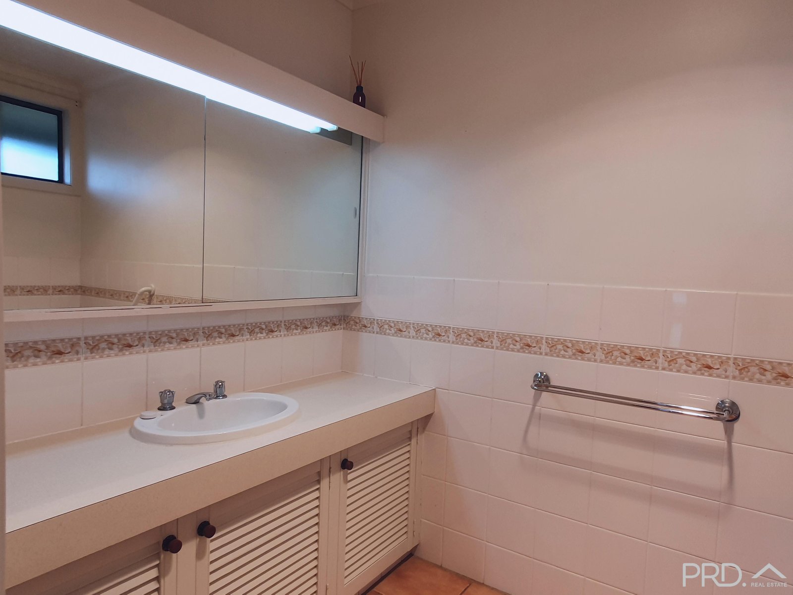 1 Carara Crt  MILDURA 9