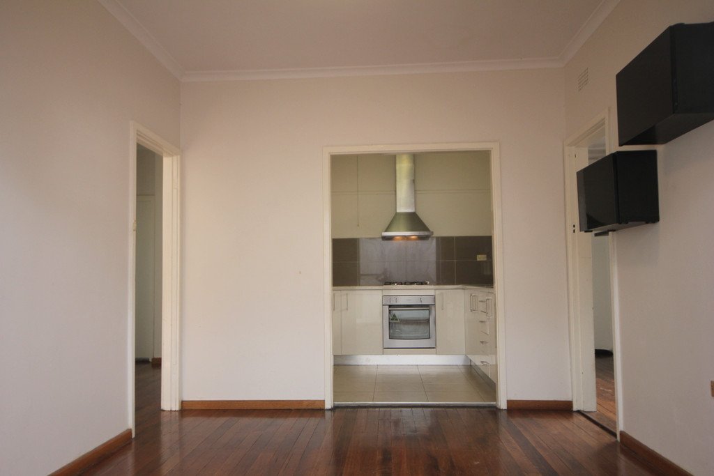 1 Carinya Ave  BEVERLY HILLS 3