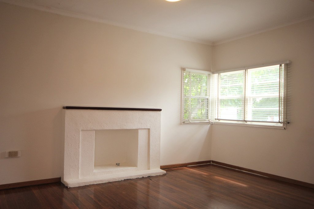 1 Carinya Ave  BEVERLY HILLS 5