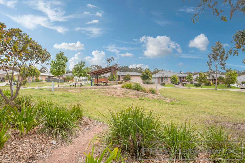 1 Carlow Way EAST MAITLAND 17