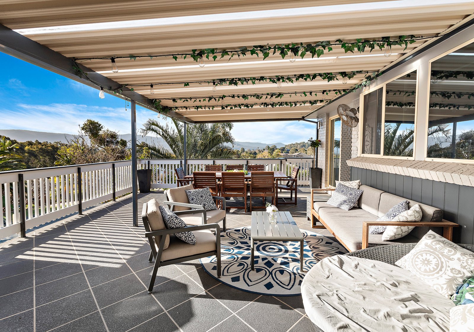 1 Carlyle Close DAPTO 2