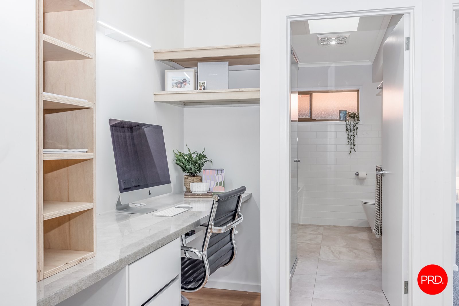 1 Carola Court KENNINGTON 13