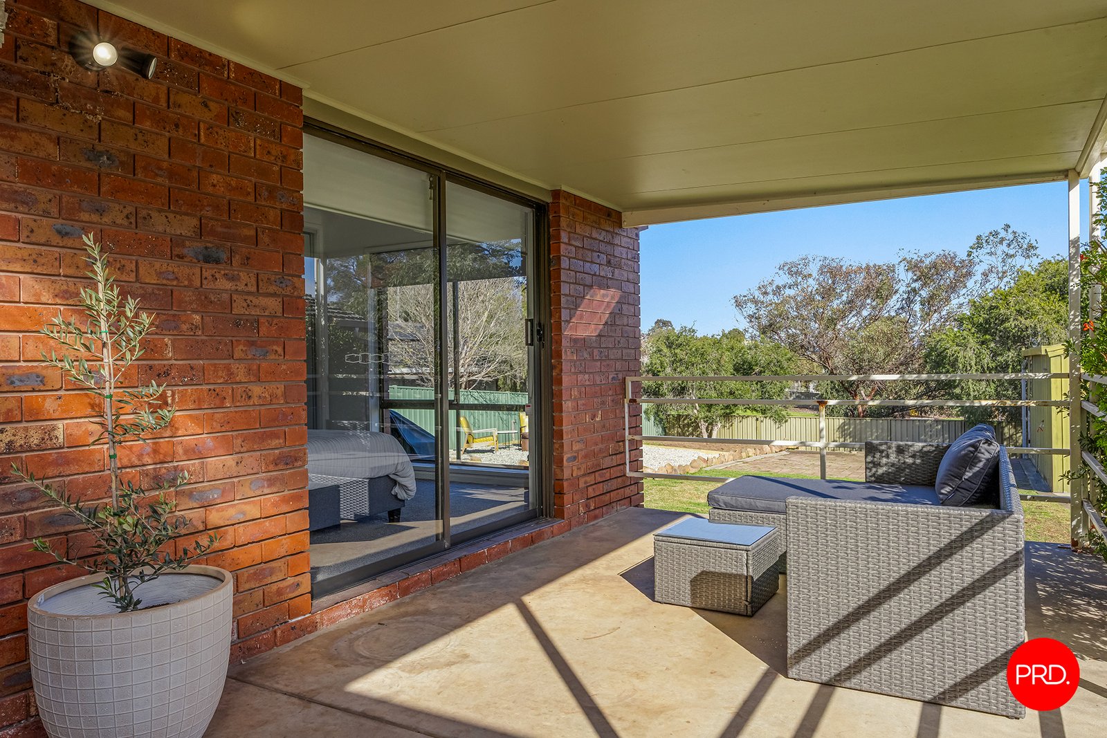 1 Carola Court KENNINGTON 15