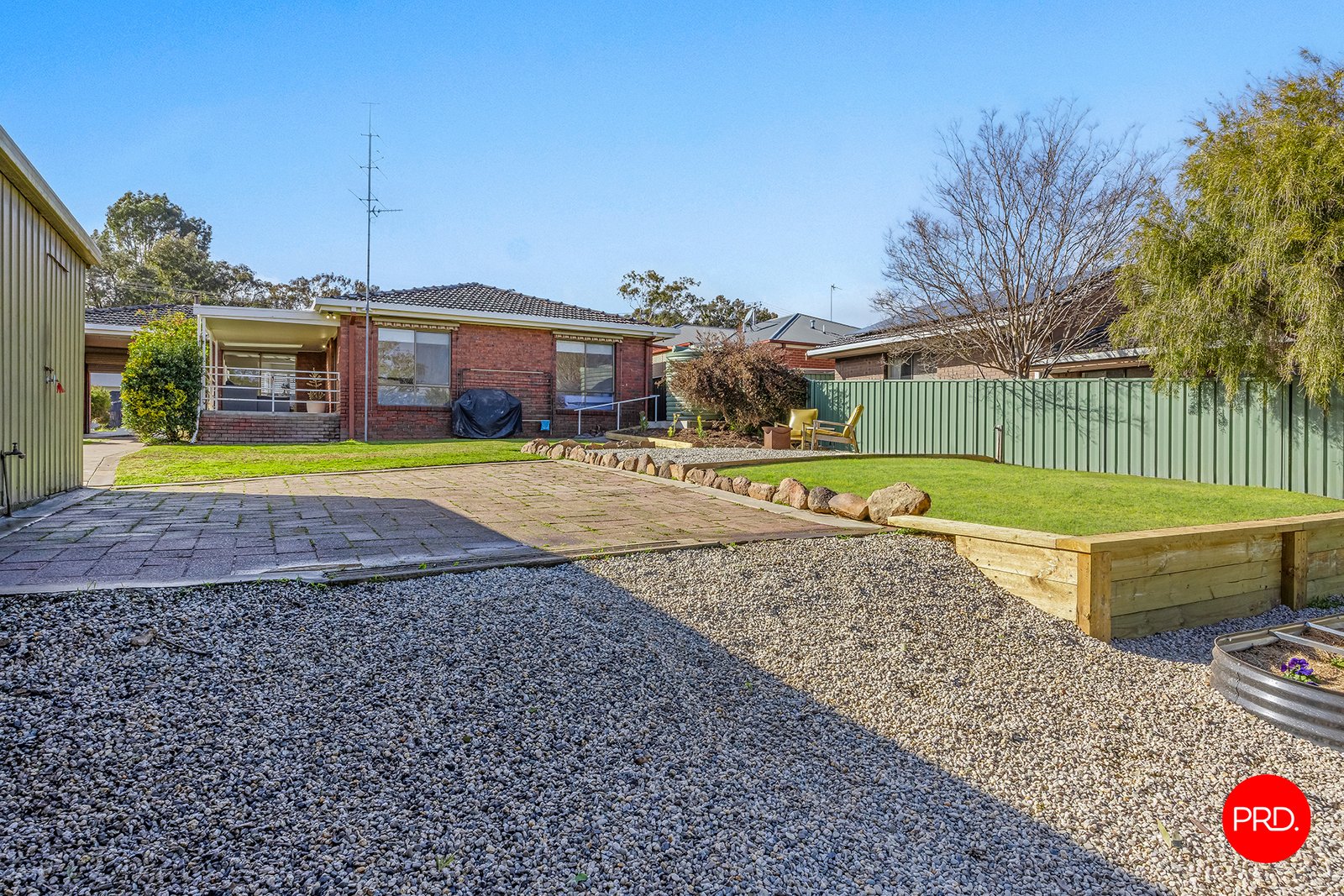 1 Carola Court KENNINGTON 19