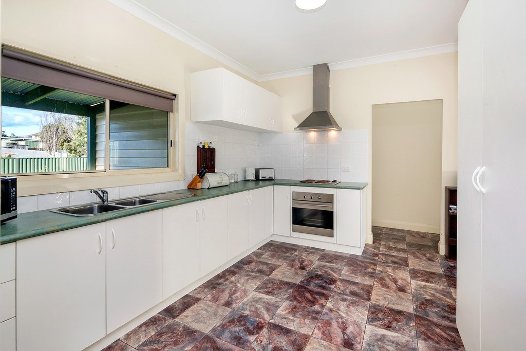 1 Cassels Lane CRESWICK 5