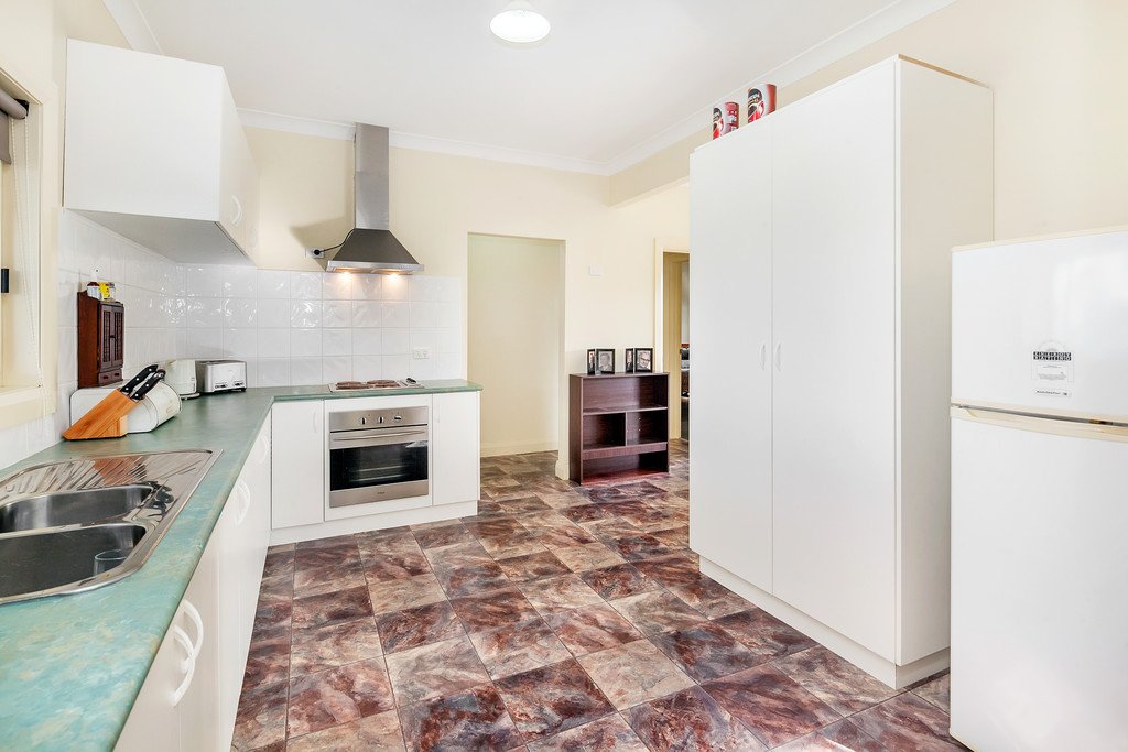 1 Cassels Lane CRESWICK 6