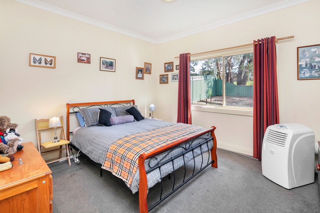 1 Cassels Lane CRESWICK 9