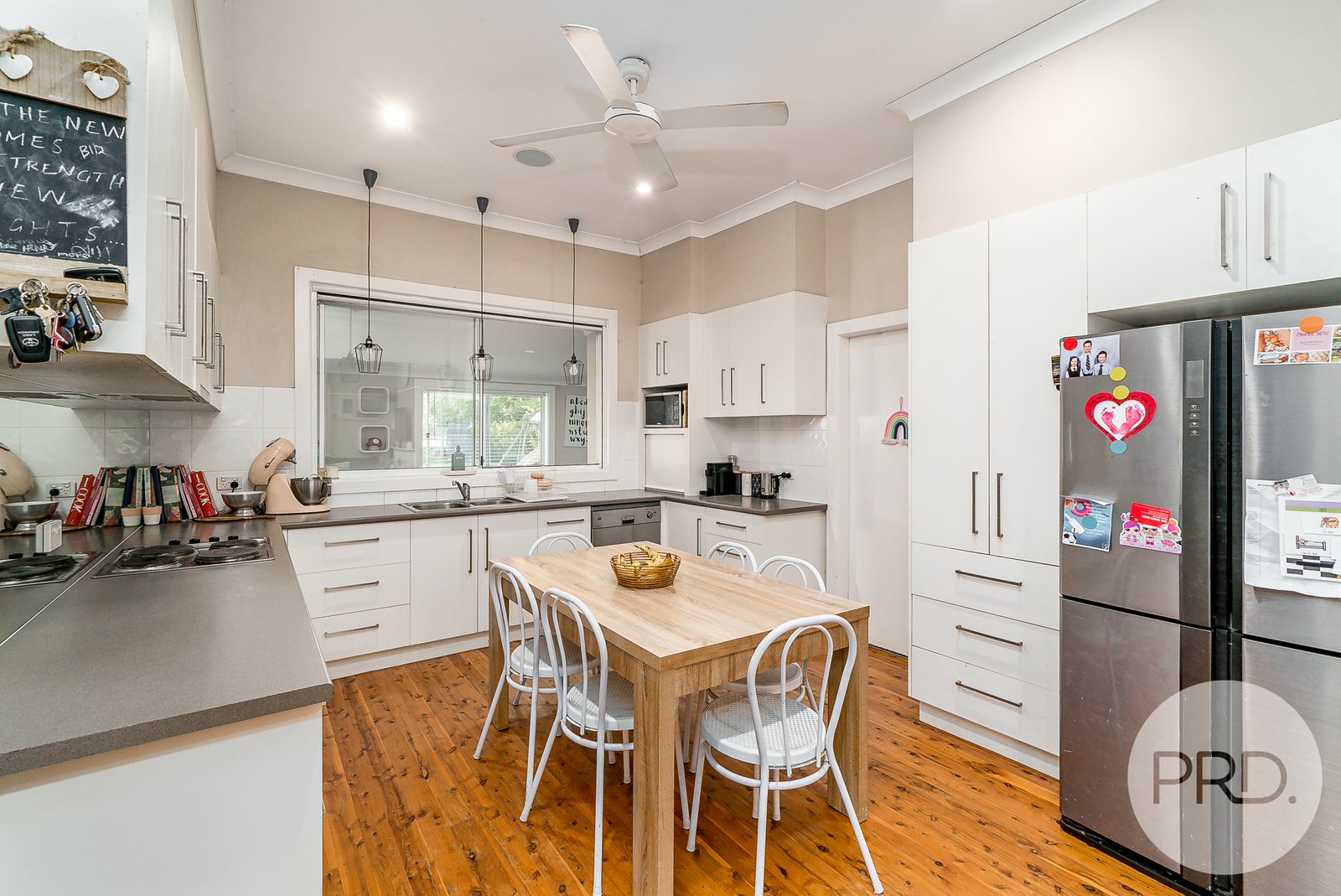 1 Cassidy Parade TURVEY PARK 9