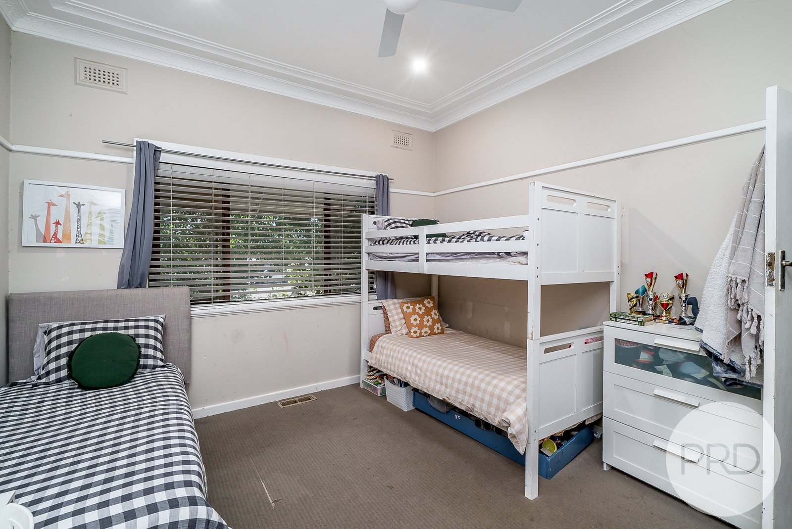 1 Cassidy Parade TURVEY PARK 17