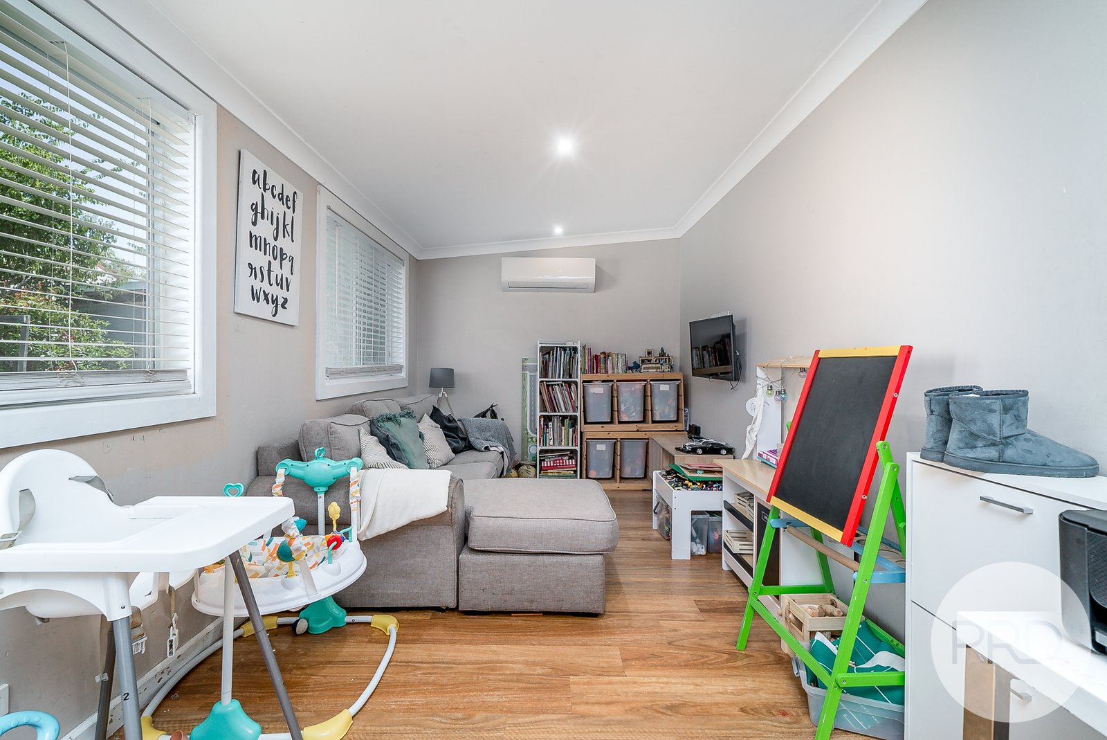 1 Cassidy Parade TURVEY PARK 21