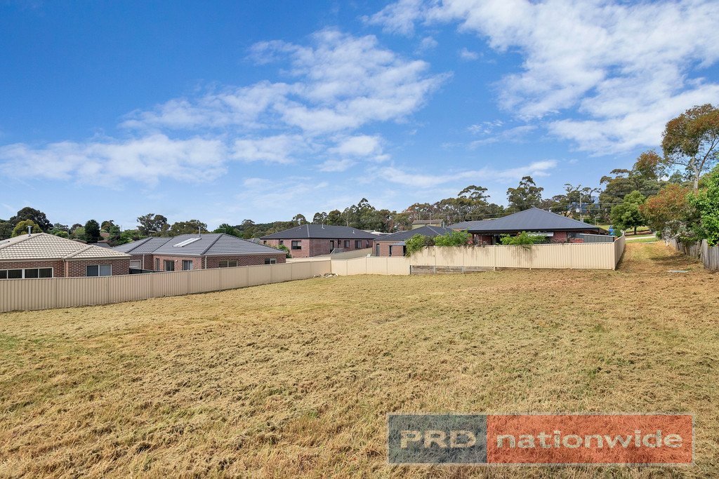 1 Cecile Court BALLARAT EAST 2