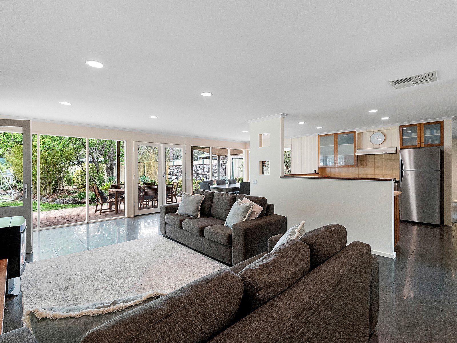 Gallery: 1 Cedar Drive