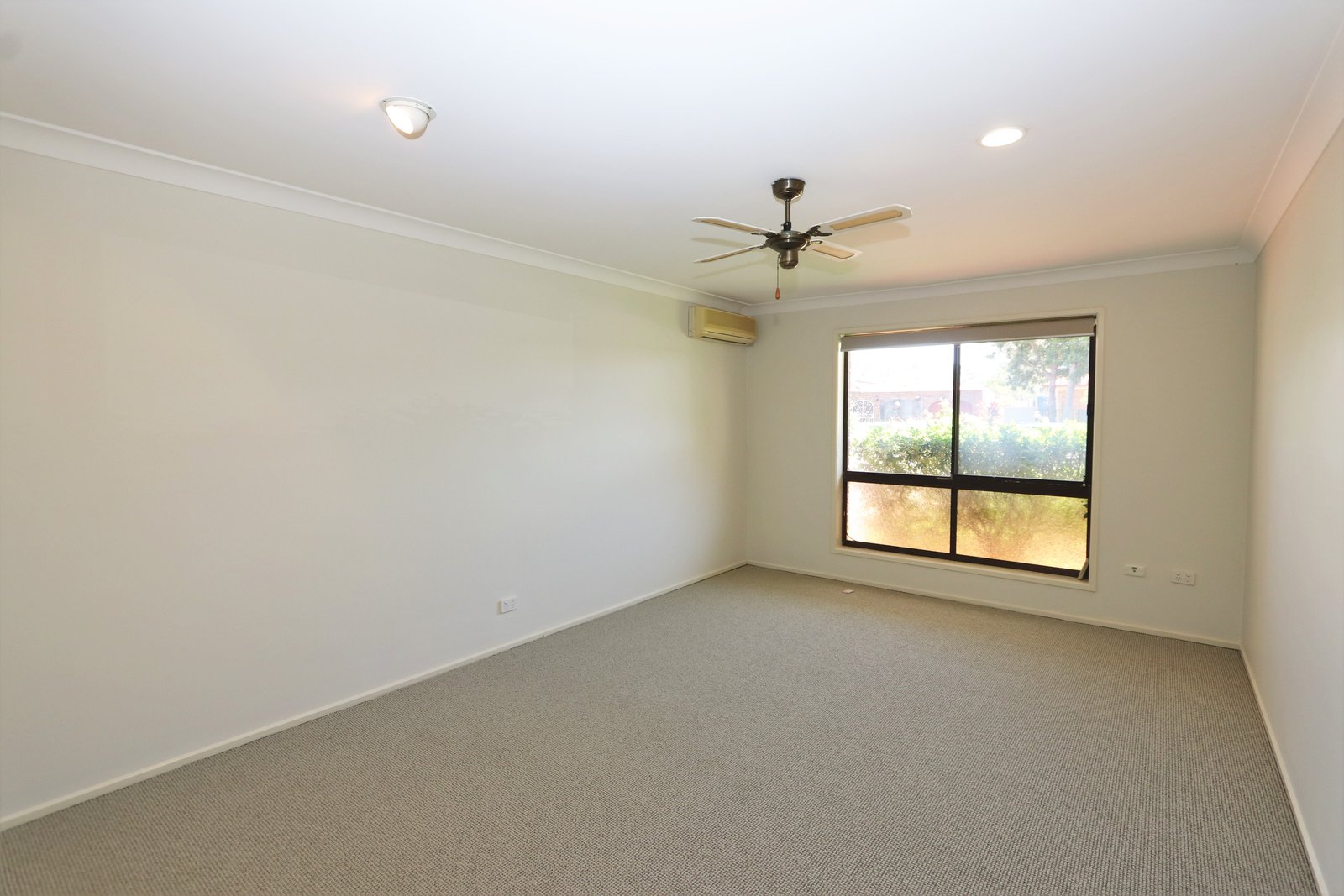 1 Celtis Court PALM BEACH 15