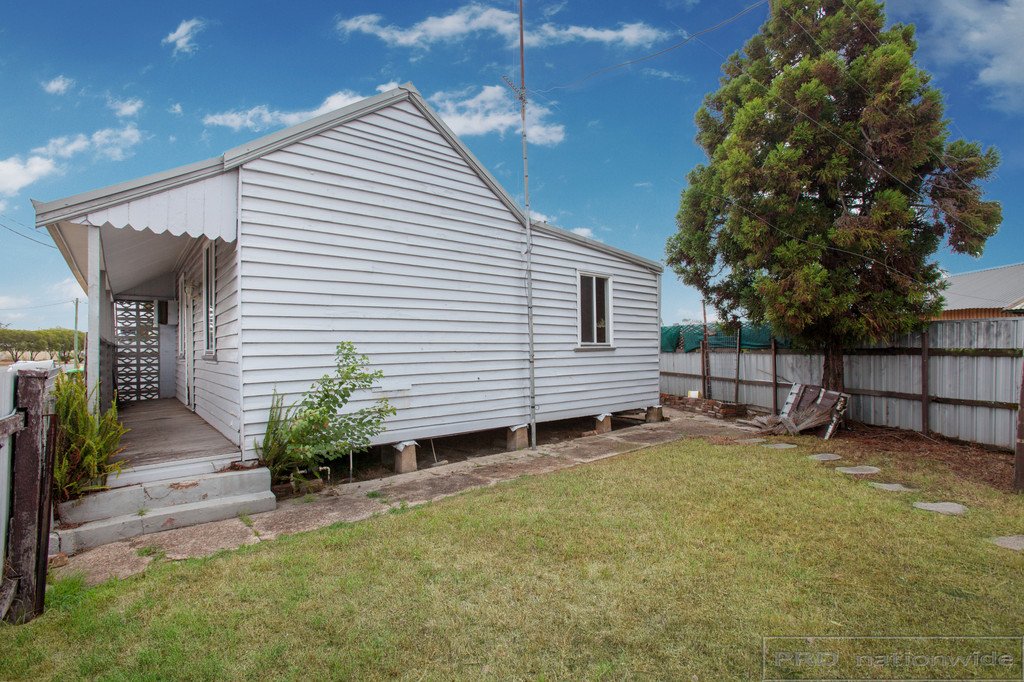 1 Cessnock Rd  WESTON 14