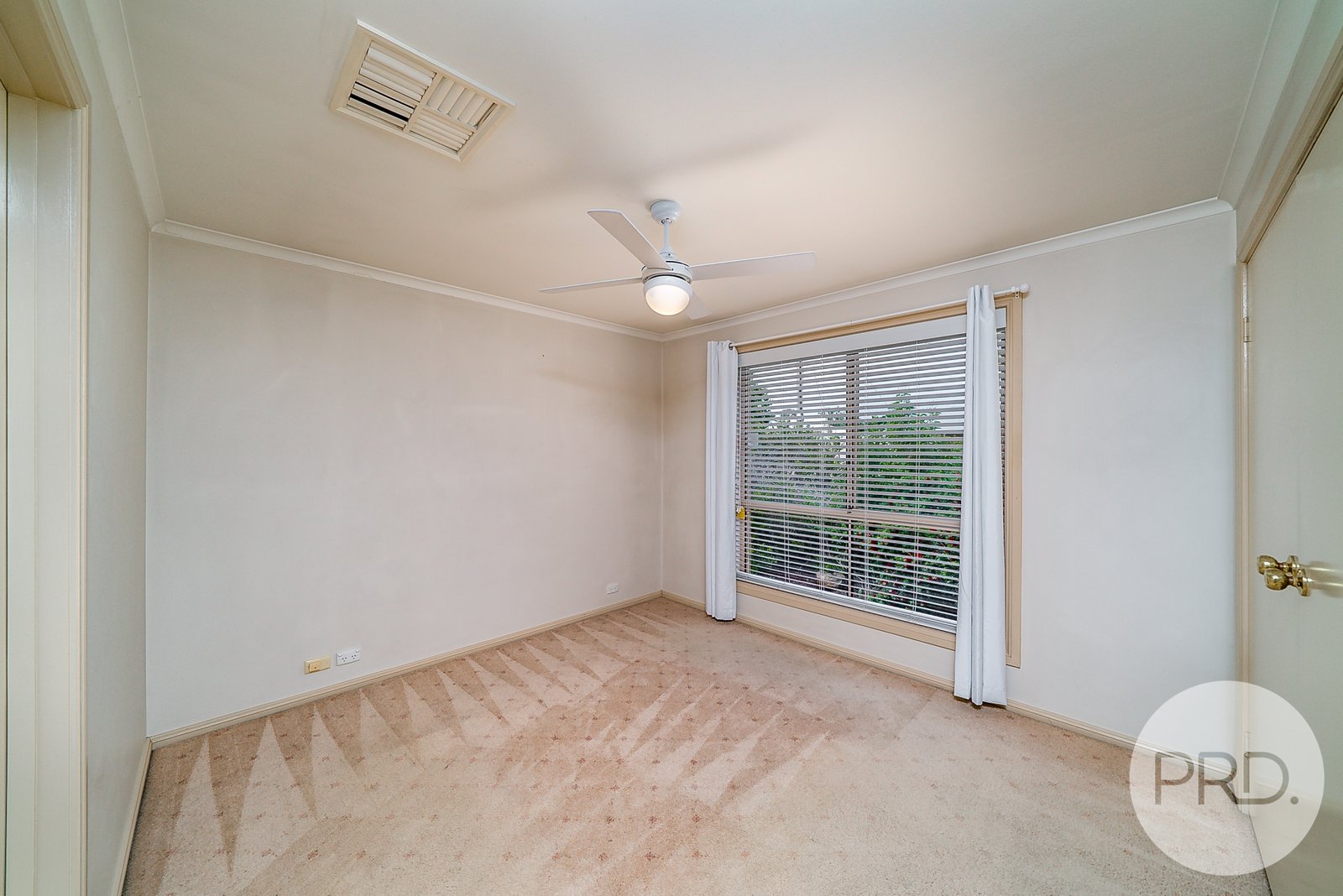 1 Chambers Place WAGGA WAGGA 6