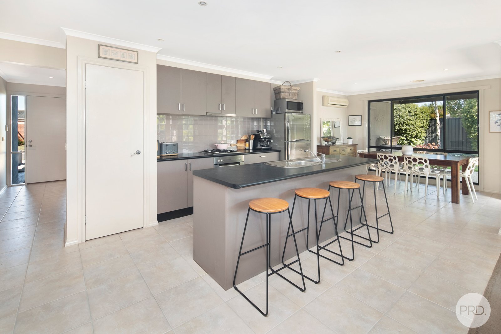 1 Chapel Cross Court WINTER VALLEY 5