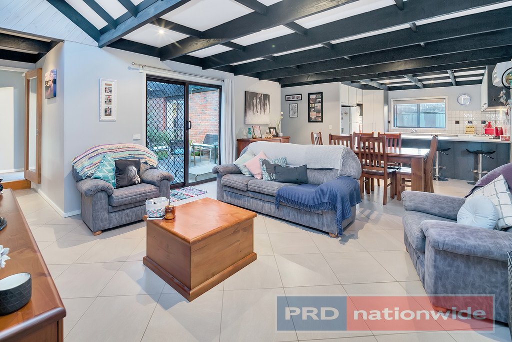 1 Charles Drive CARDIGAN VILLAGE 5
