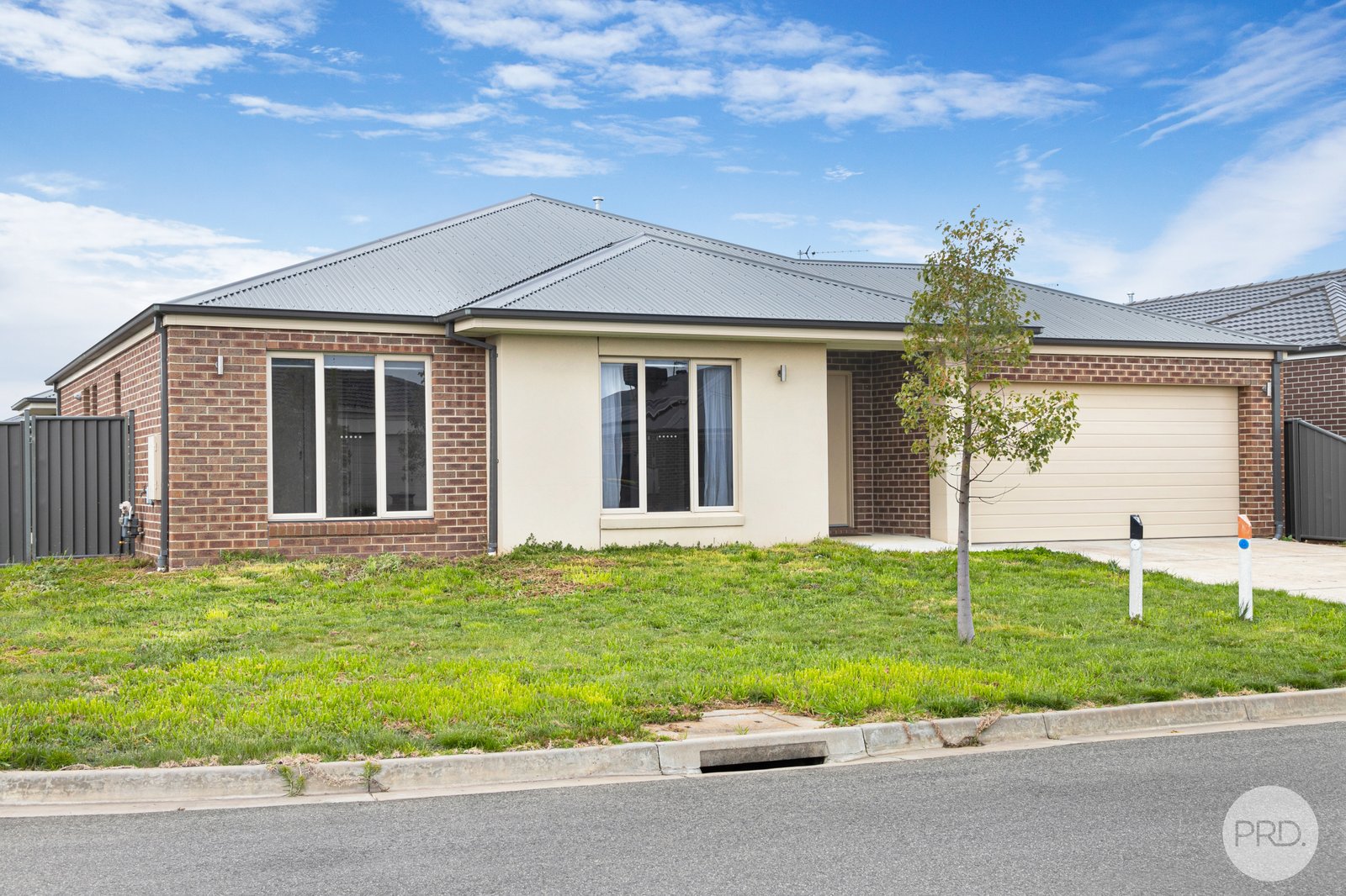 1 Charolais Street DELACOMBE 1