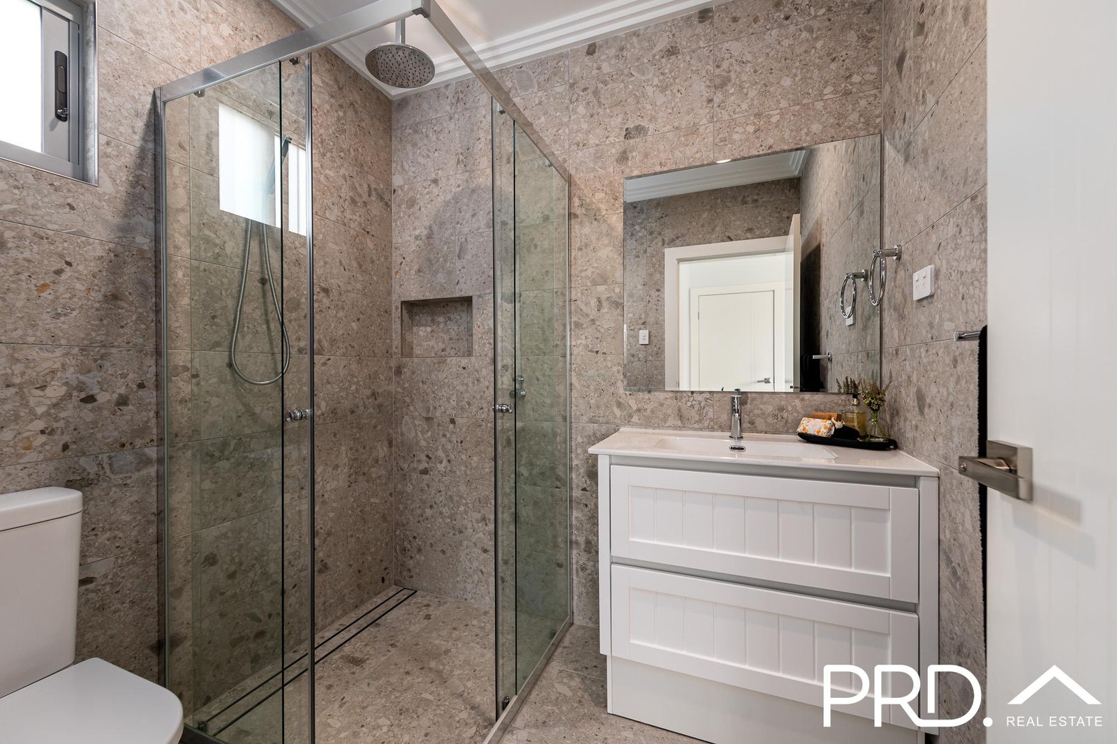 1 Chauvel Avenue MILPERRA 6