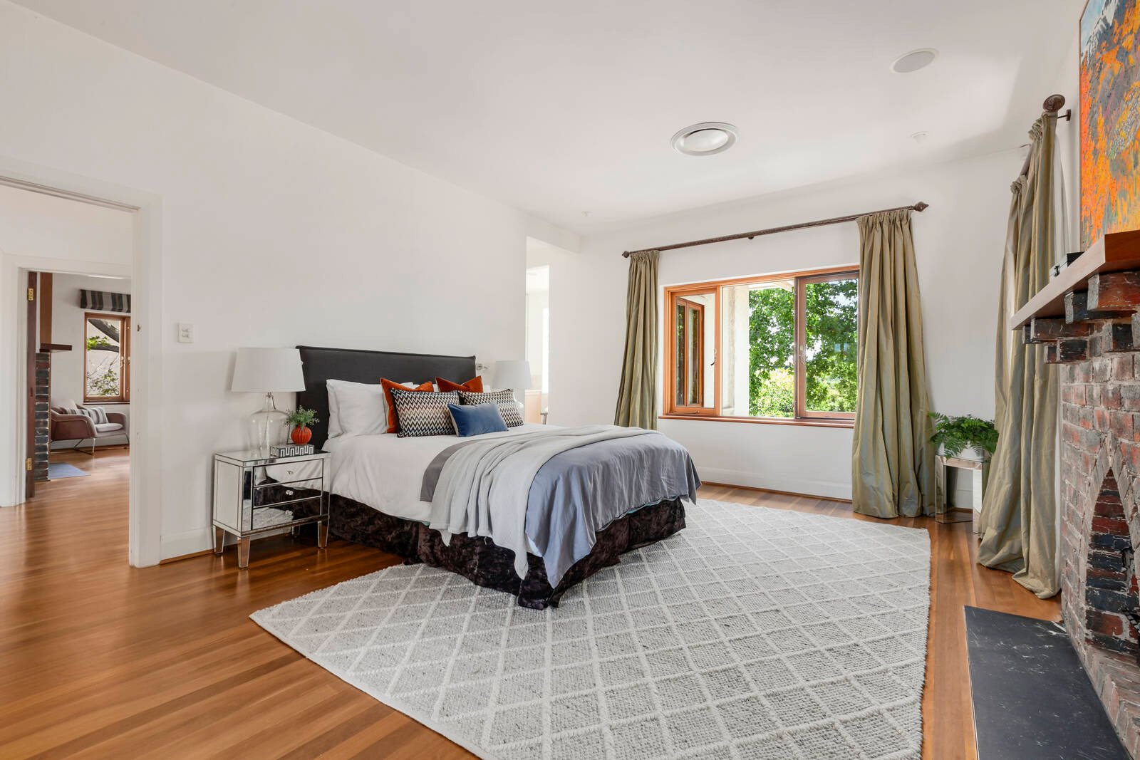 Real Estate and Property in 1 Church Street, Toorak, VIC