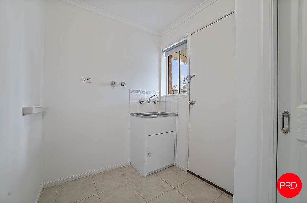 1 Churinga Court GOLDEN SQUARE 11