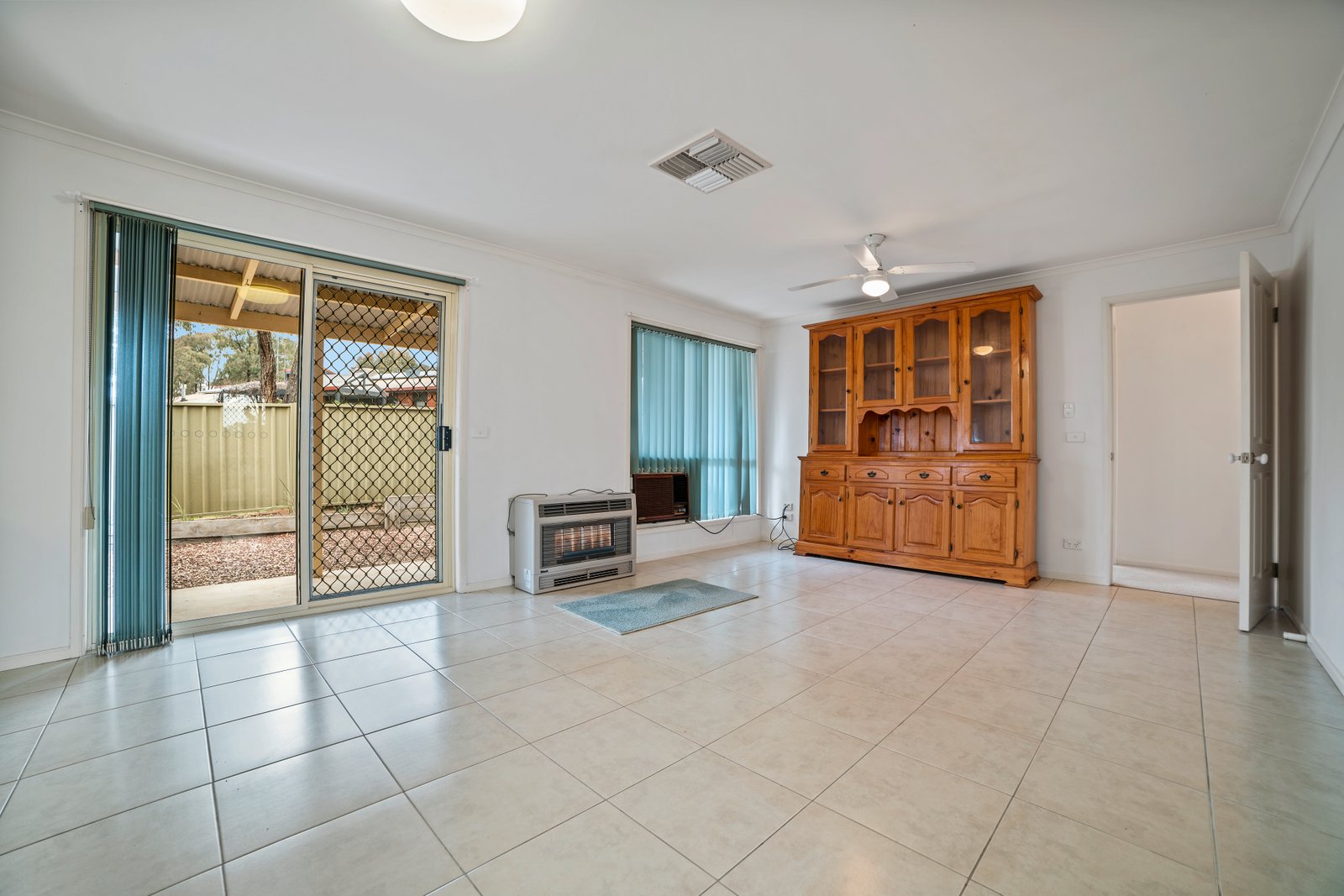 1 Churinga Court GOLDEN SQUARE 5