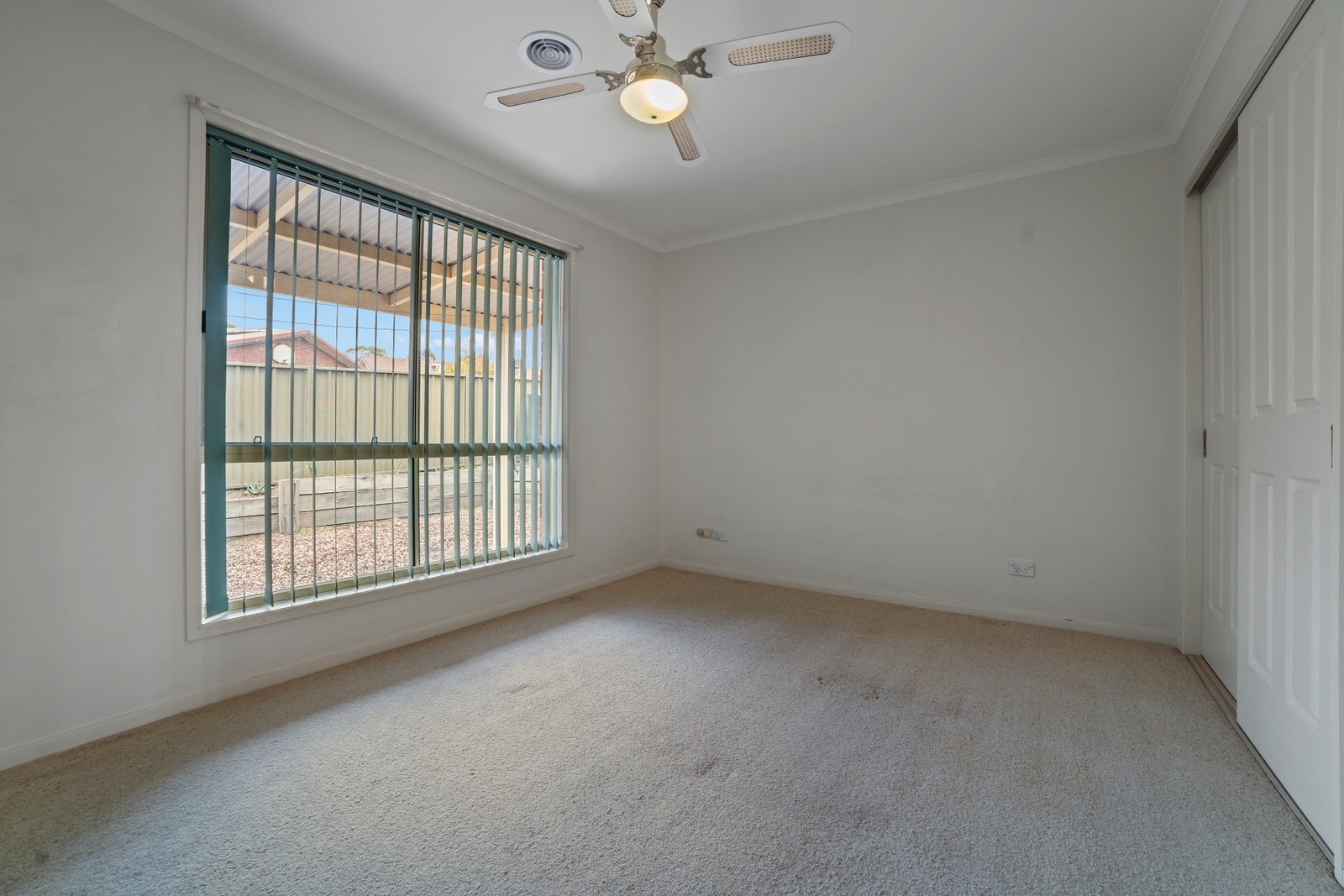 1 Churinga Court GOLDEN SQUARE 7