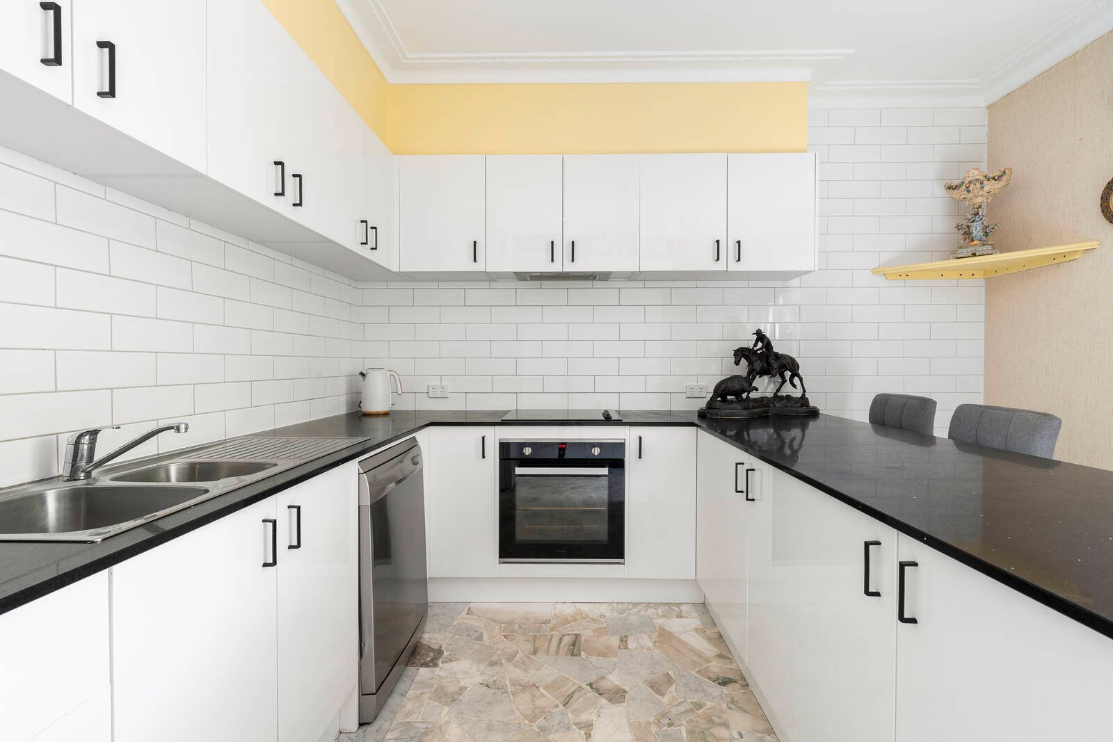 Real Estate and Property in 1 Clifton Street, Richmond, VIC