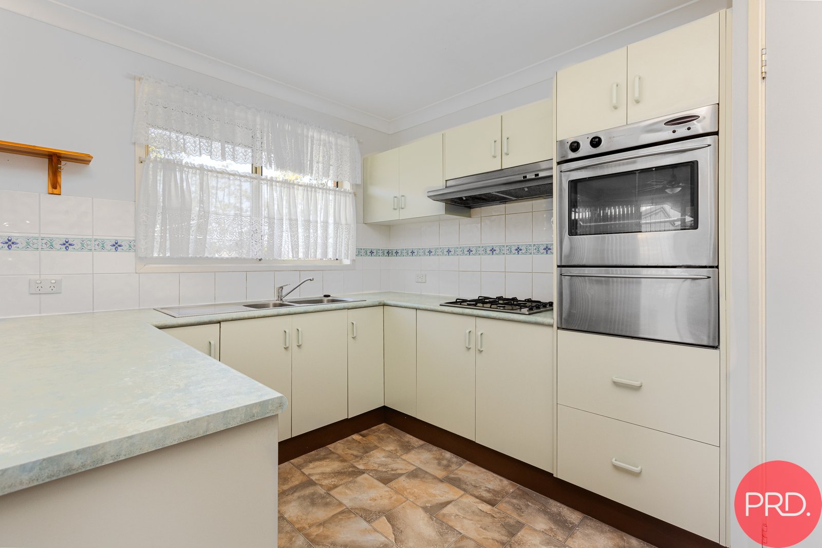 1 Coburn Circuit METFORD 15