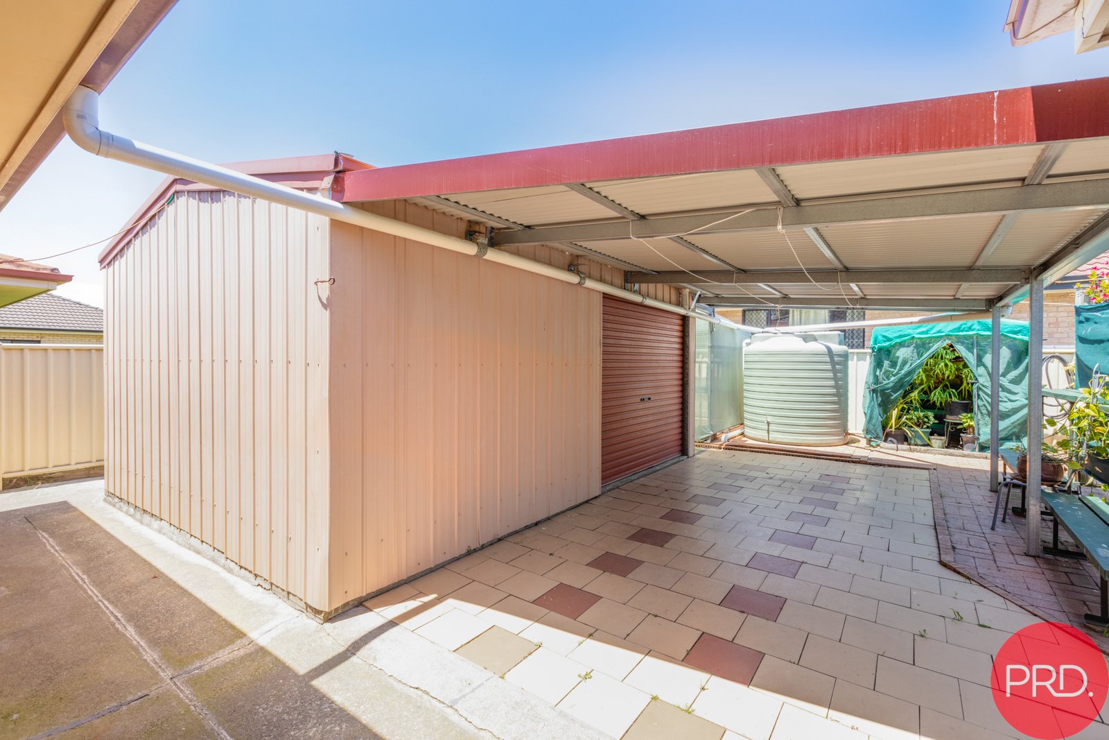 1 Coburn Circuit METFORD 25