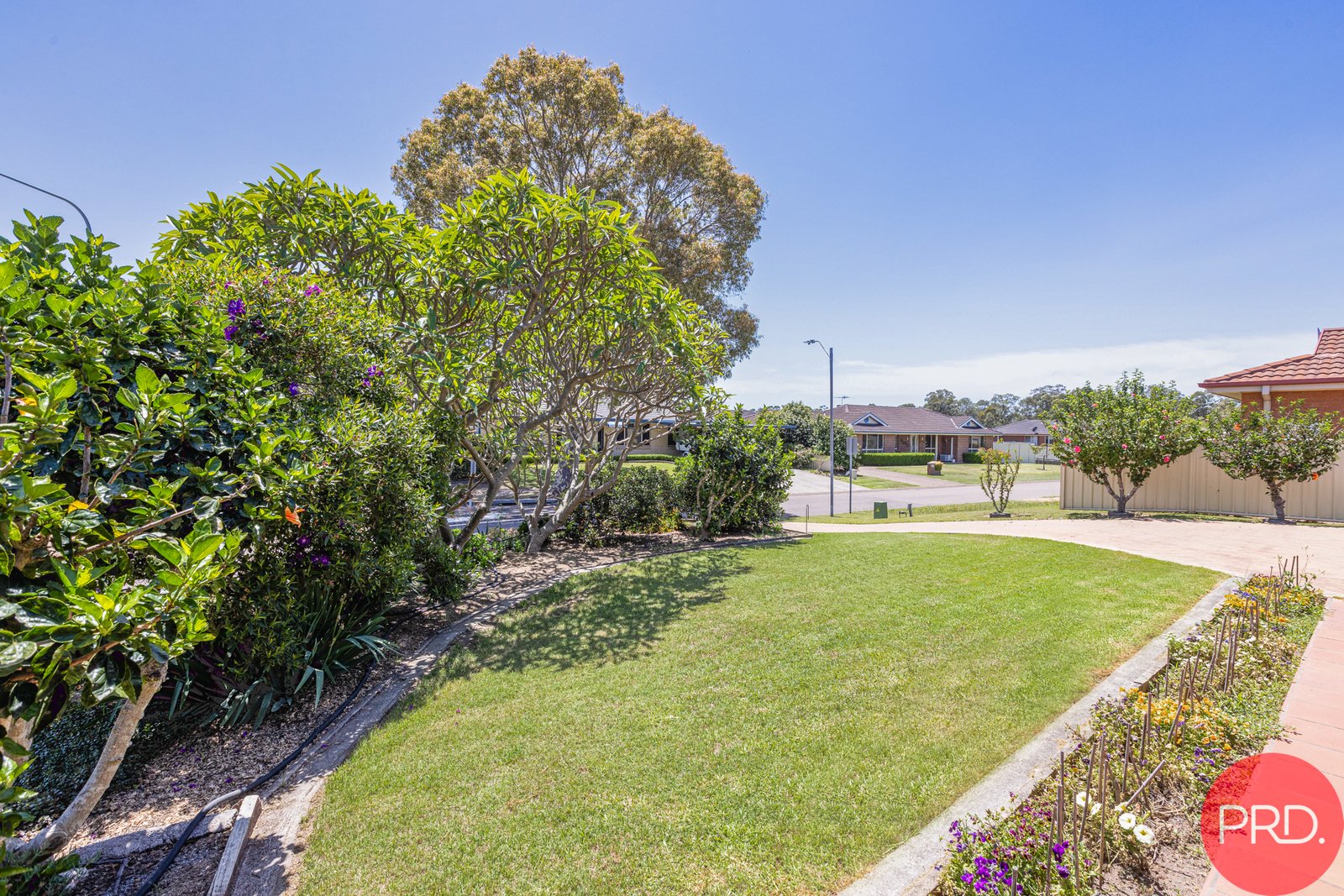 1 Coburn Circuit METFORD 32