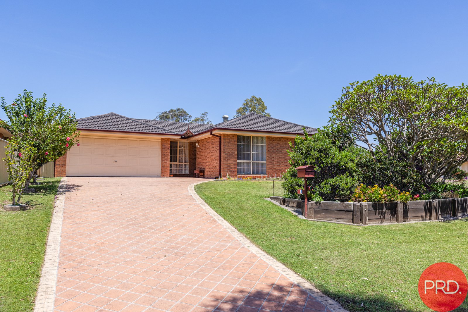 1 Coburn Circuit METFORD 35