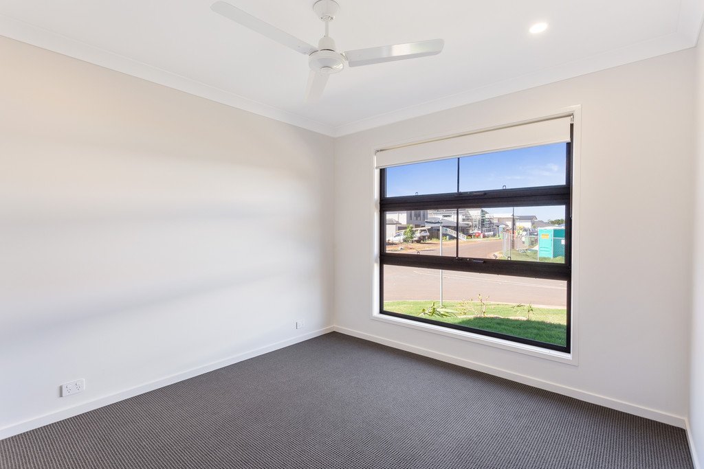 1 COLVILLE Street REDLAND BAY 6