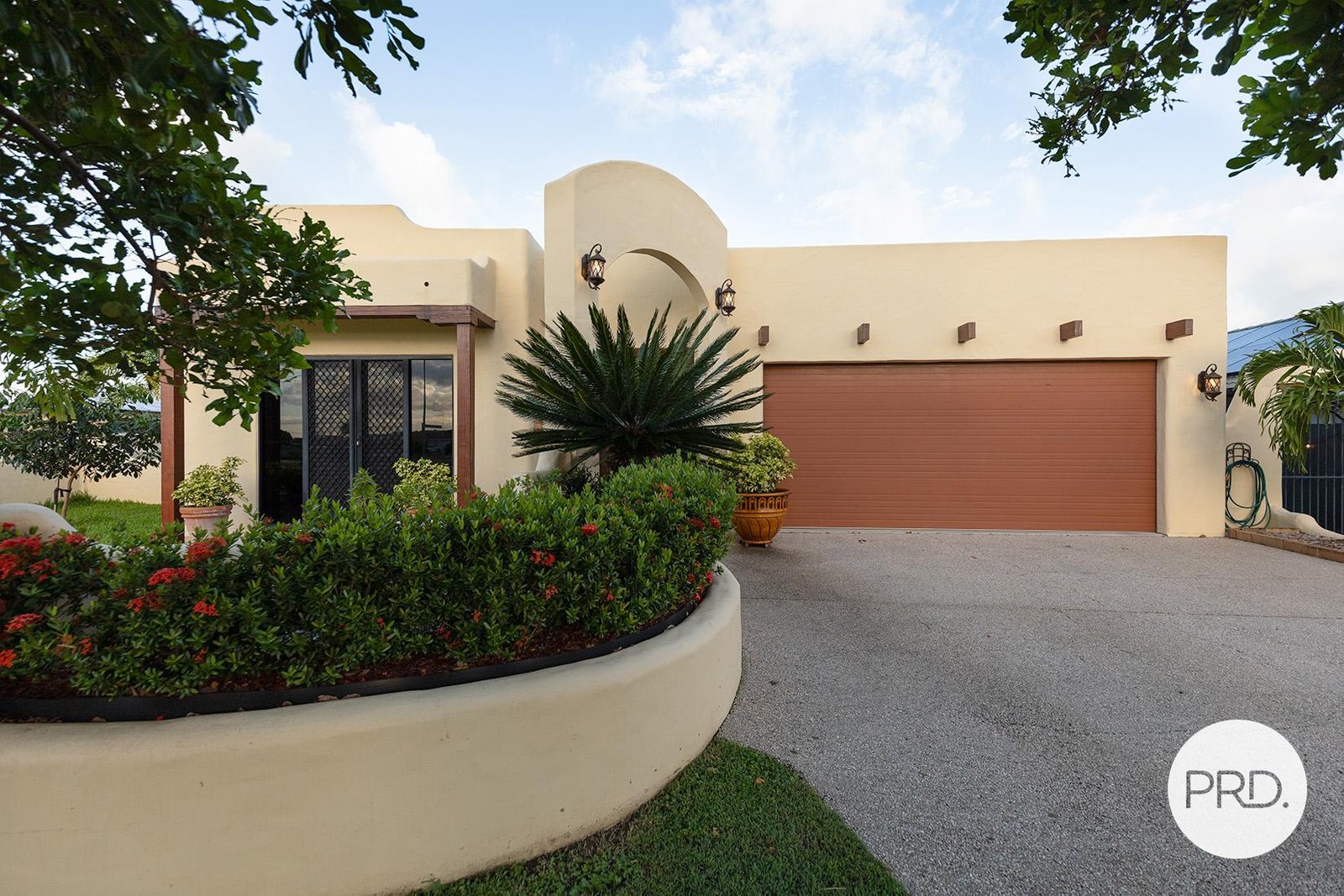 1 Companion Way BUCASIA 1