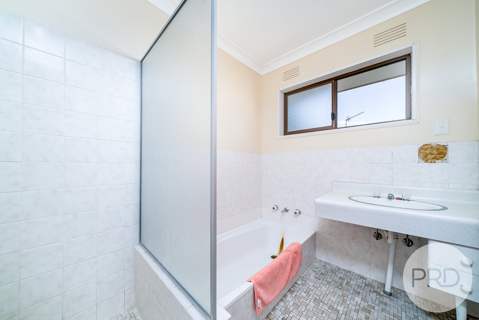 1 Coogan Street MOUNT AUSTIN 8