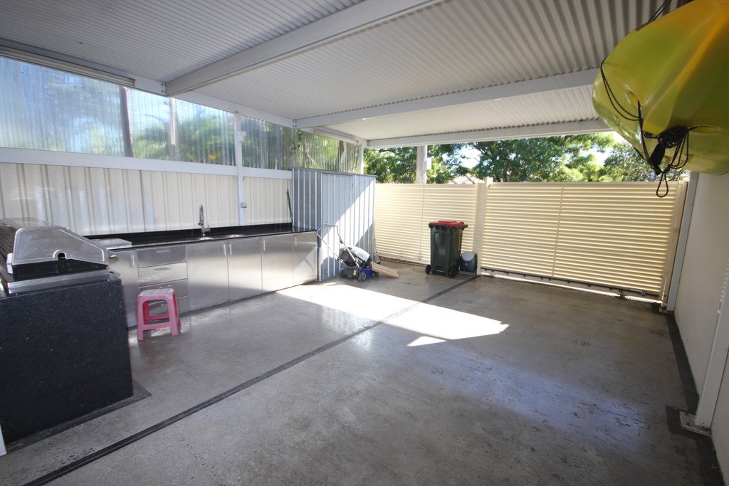 1 Coora Street SANS SOUCI 10