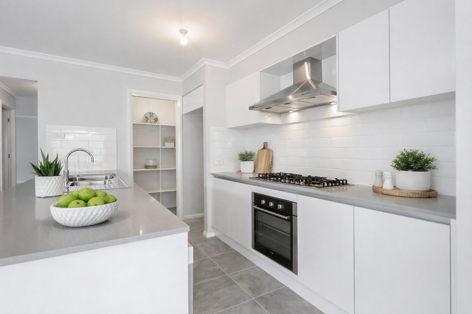 1 Corella Ave  HORSLEY 5