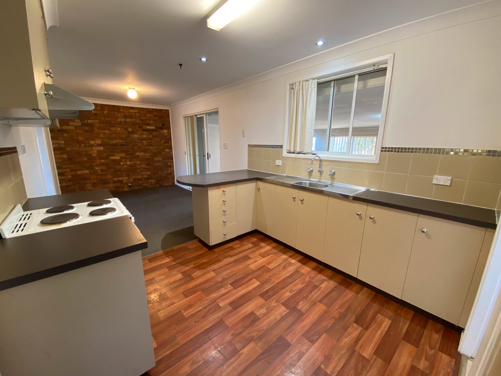 1 Cory Street TAMWORTH 3