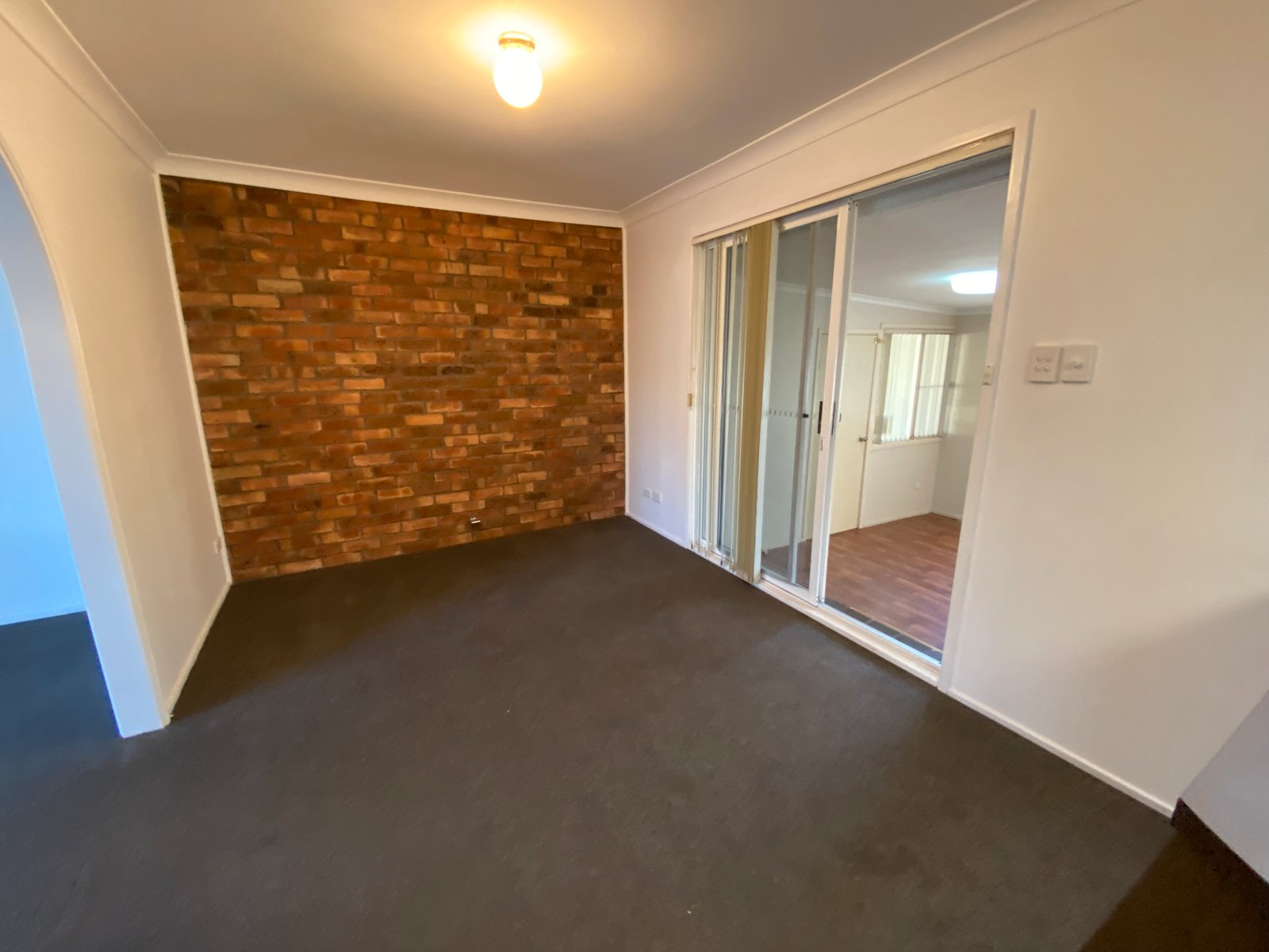 1 Cory Street TAMWORTH 4