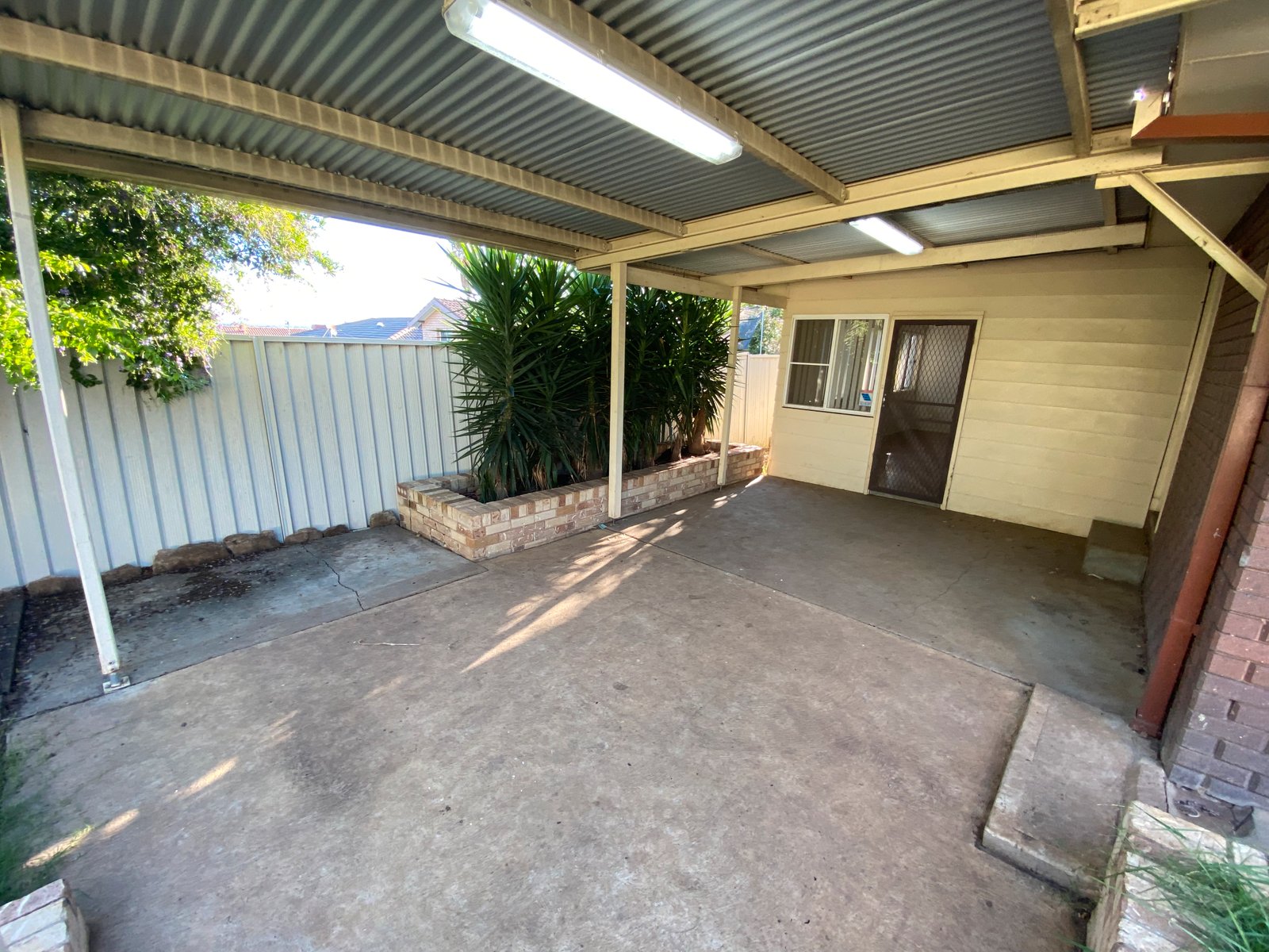 1 Cory Street TAMWORTH 8