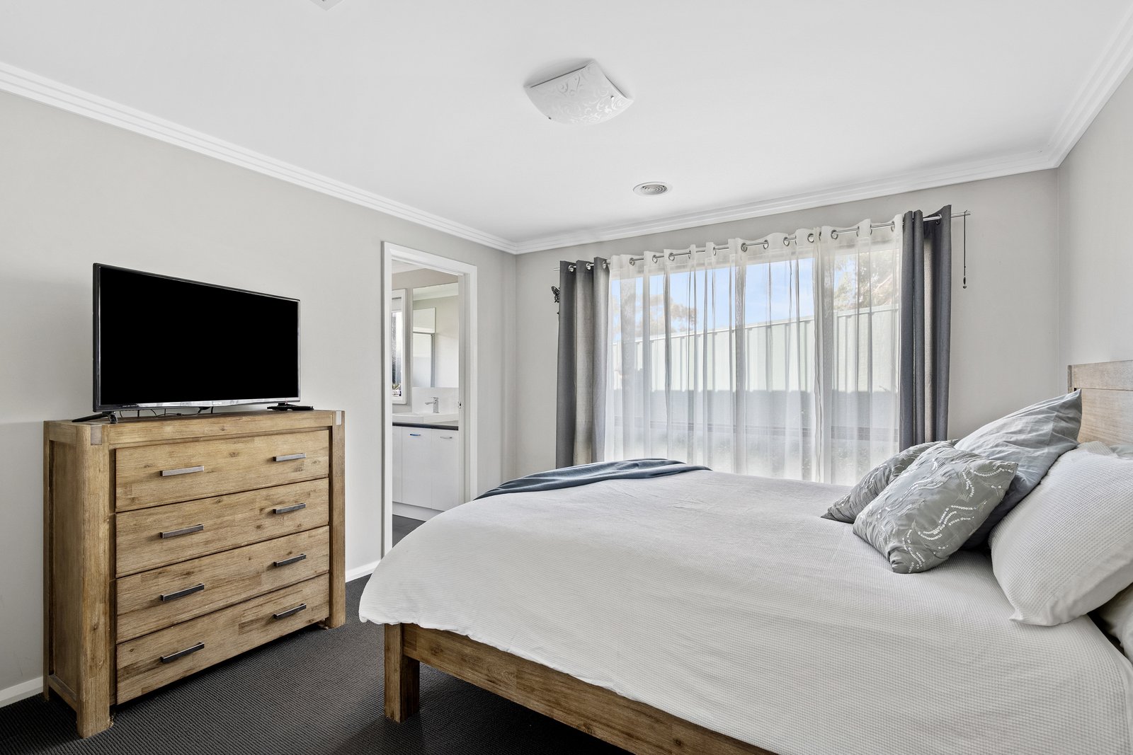 Gallery: 1 Courage Court