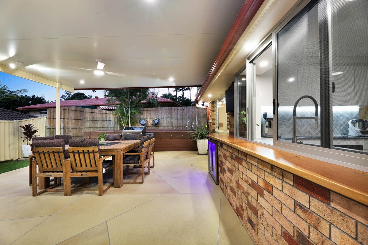 1 Cowell Drive Burleigh Heads 13