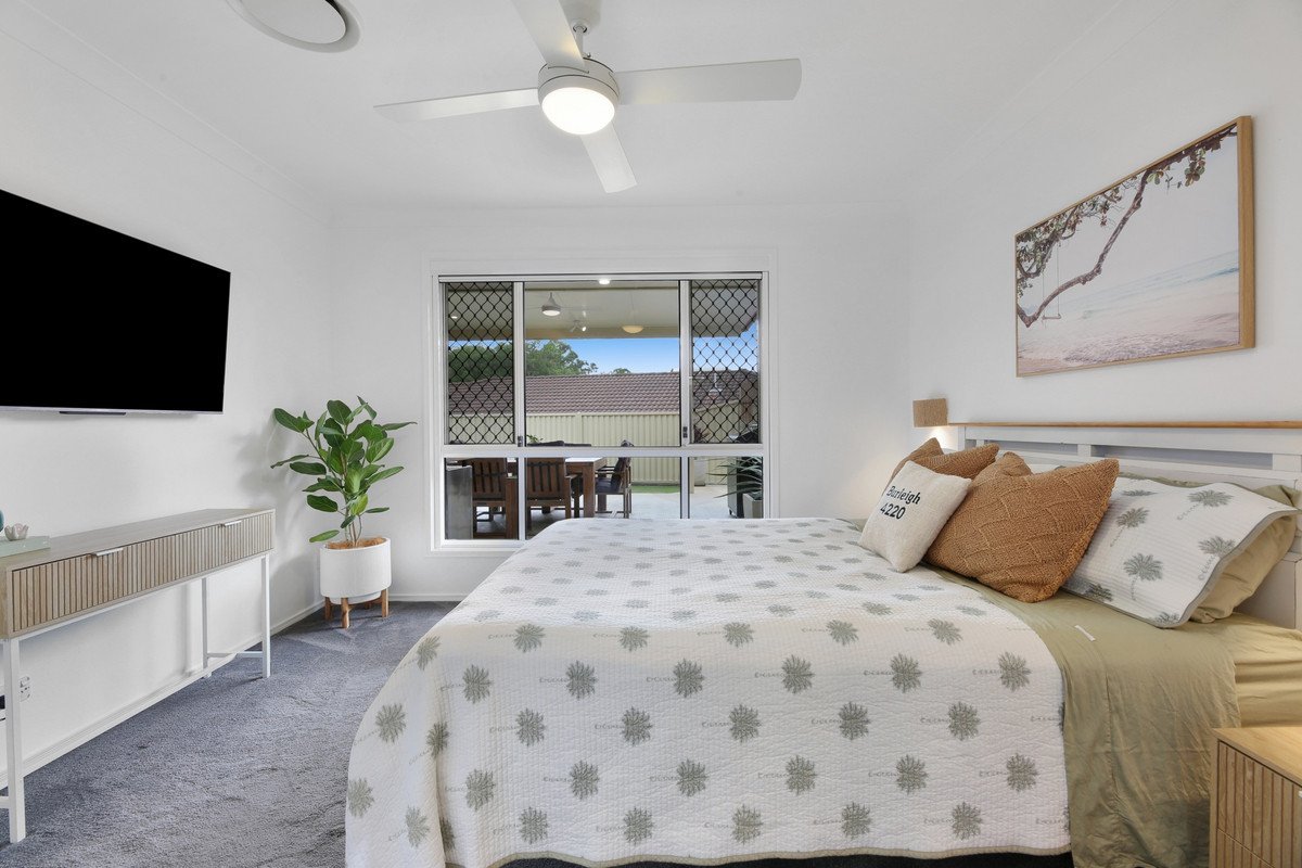 1 Cowell Drive Burleigh Heads 15