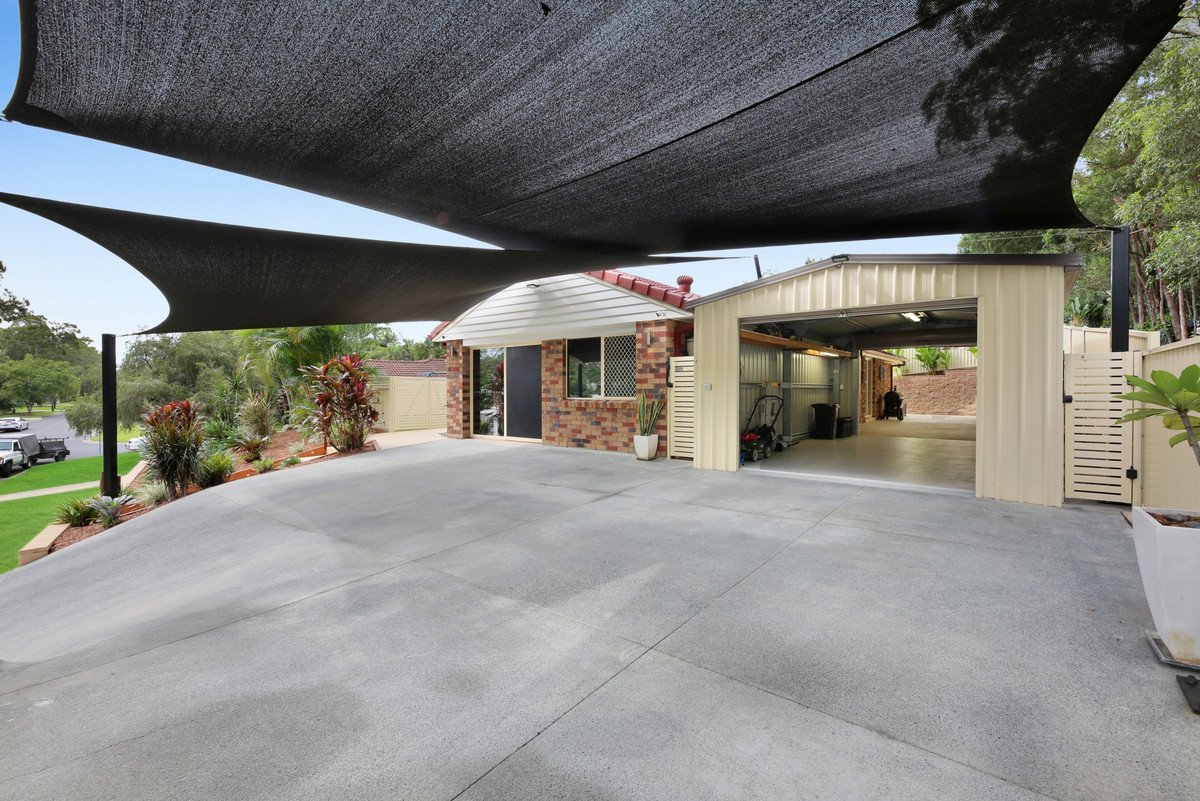 1 Cowell Drive Burleigh Heads 25